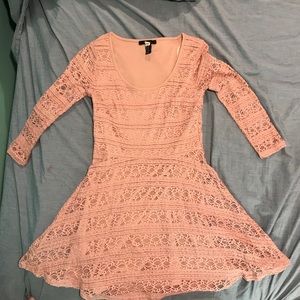 FOREVER 21 Pink Lace Dress